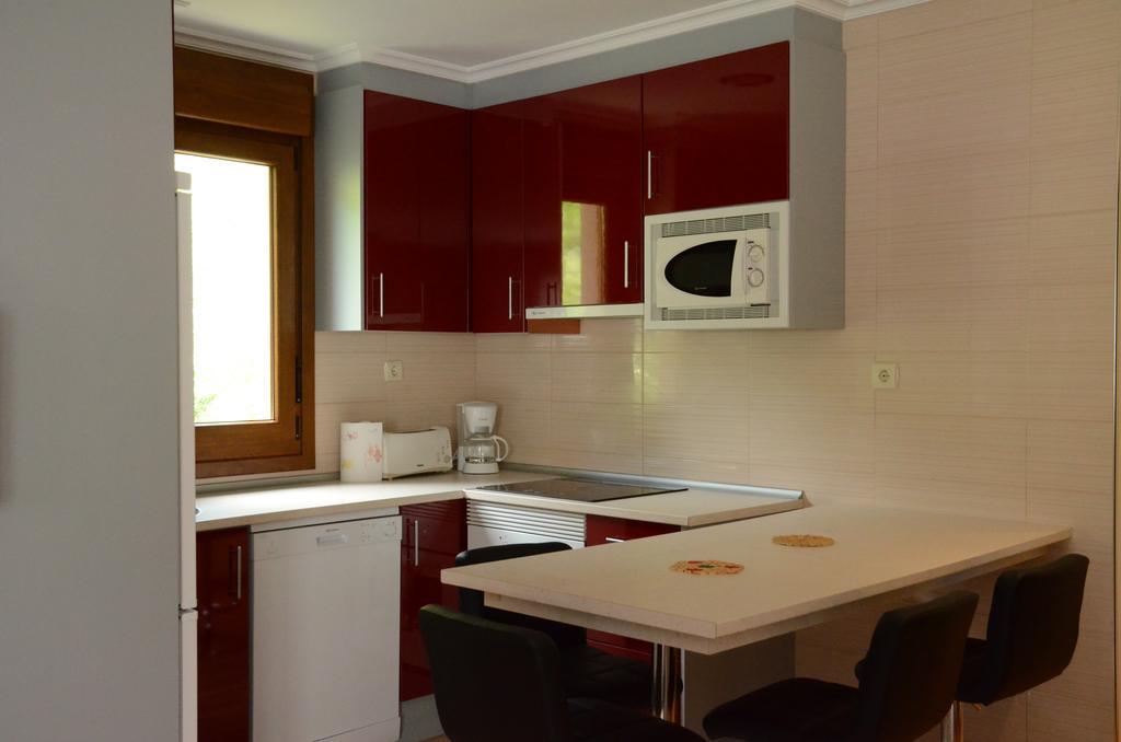 Apartamentos El Rincon De Limes Cangas De Narcea Exteriör bild