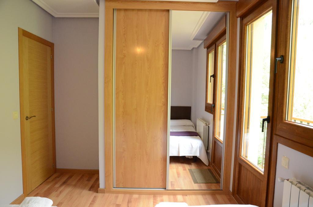 Apartamentos El Rincon De Limes Cangas De Narcea Exteriör bild